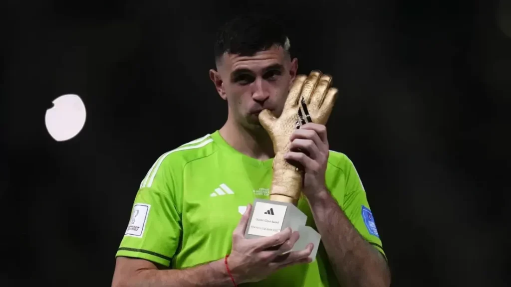 Manchester United Bidik Emiliano Martinez untuk Tingkatkan Kualitas Penjaga Gawang