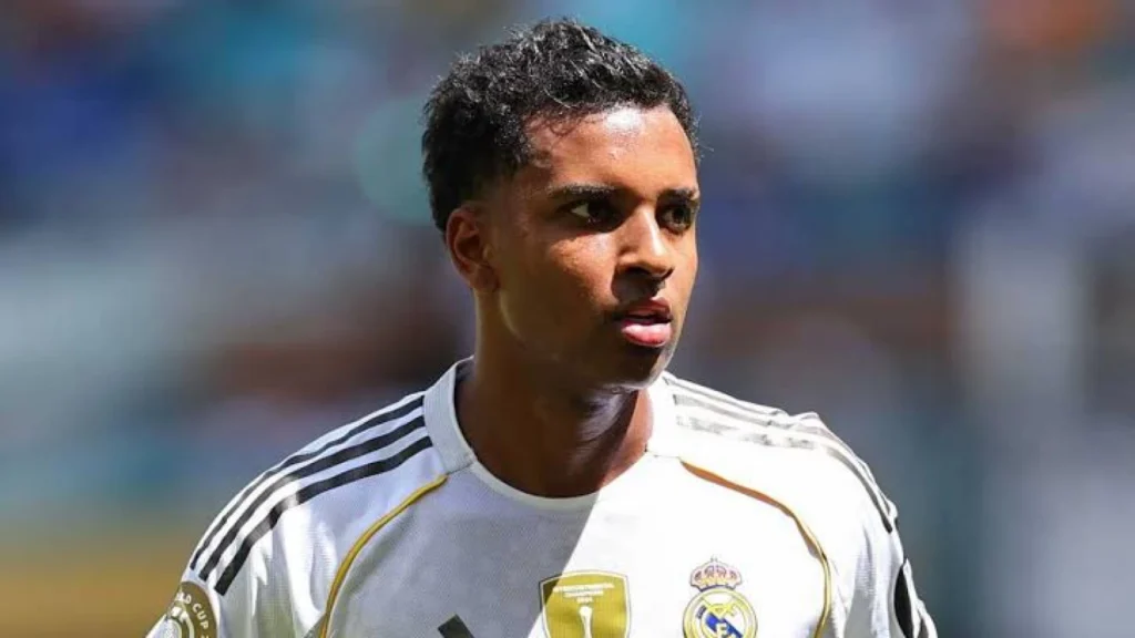 Perburuan Rodrygo Goes: Liverpool Terdepan, Arsenal Mundur